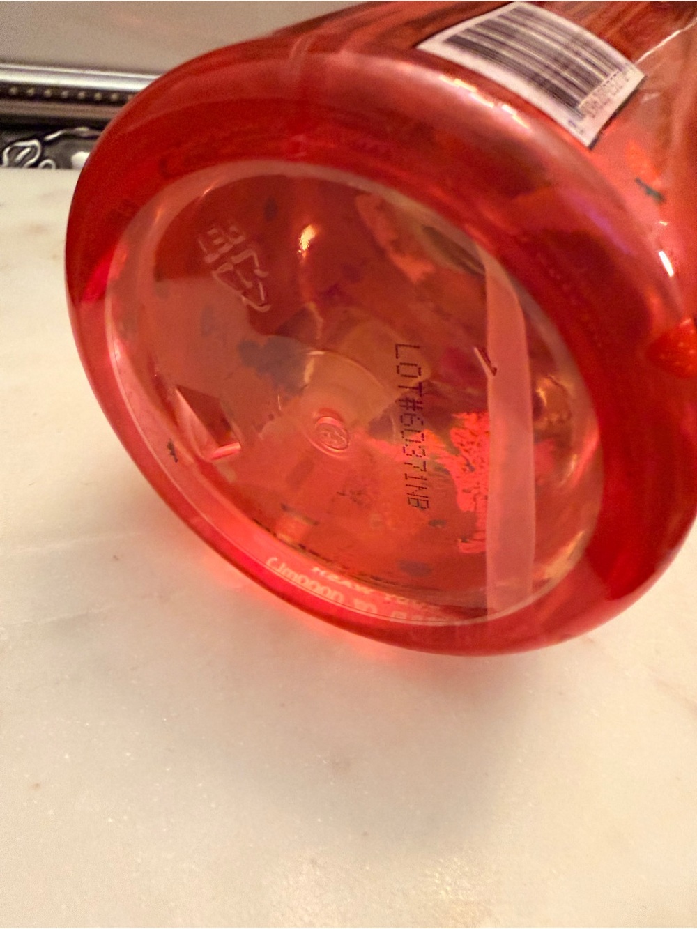 Juicy Couture Strawberry Cream Body Wash w/a Strawberry + Vanilla Scent, 33.8 oz - Picture 5 of 8